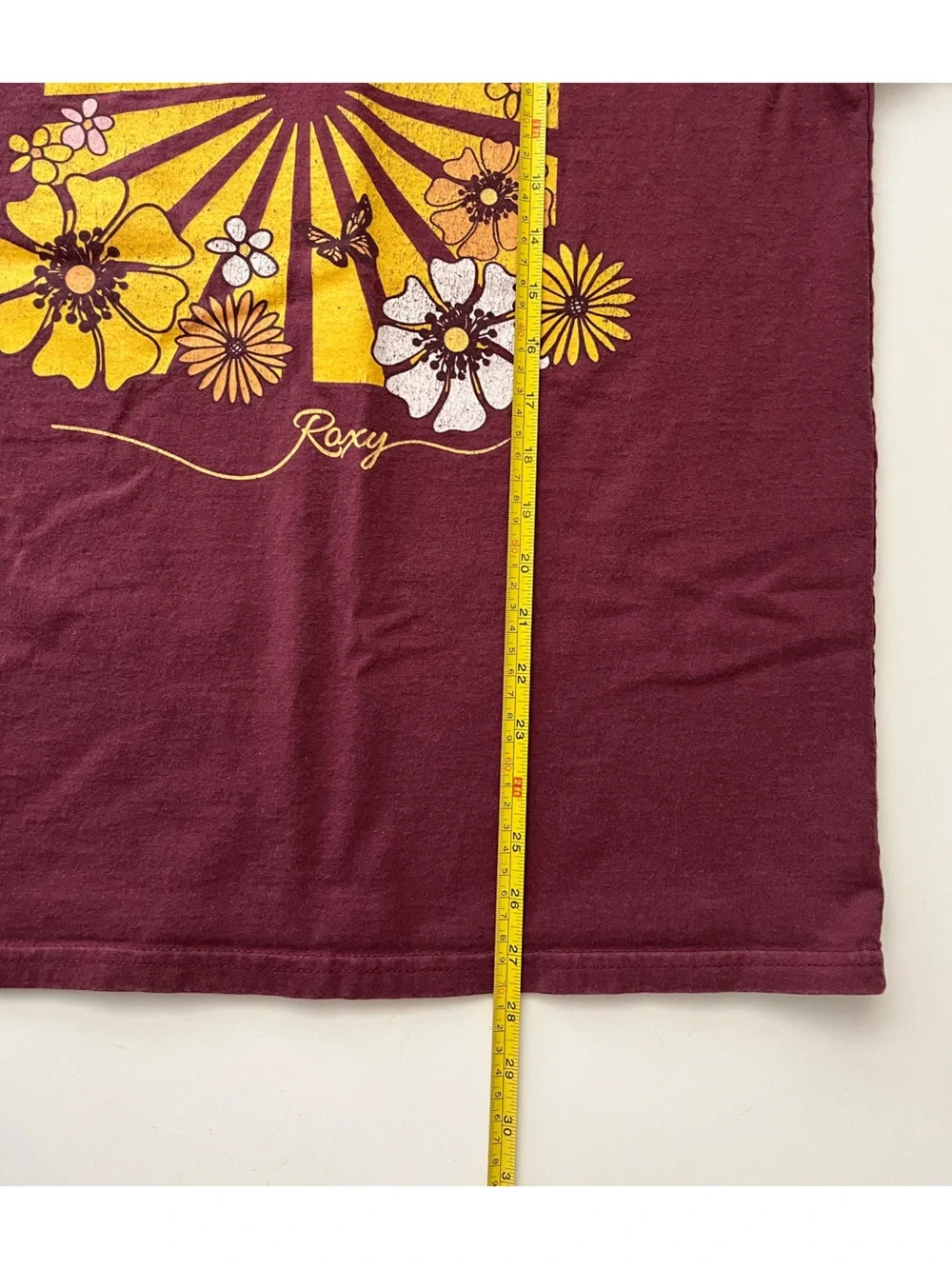 Roxy | Maroon Short-Sleeve Tee with Yellow Floral Sunburst Graphic